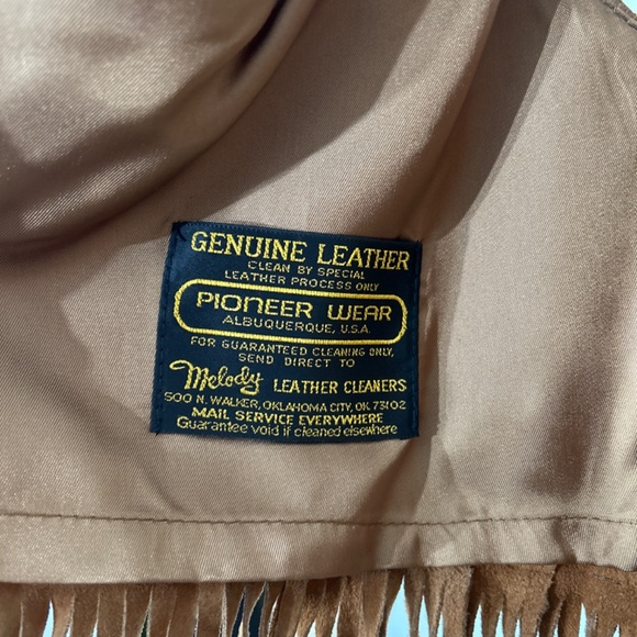 Vintage Ms Pioneer Leather Fringe Vest - Picture 3 of 3